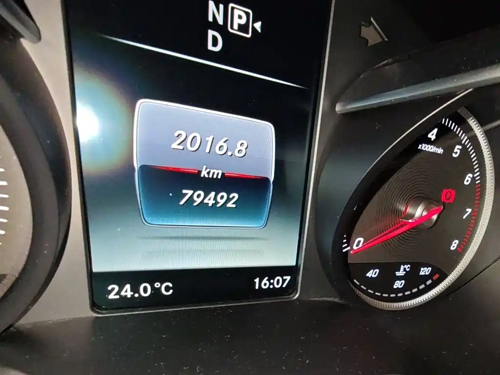 Mercedes-Benz C-Class 2015 C 200 L Sport фото 8