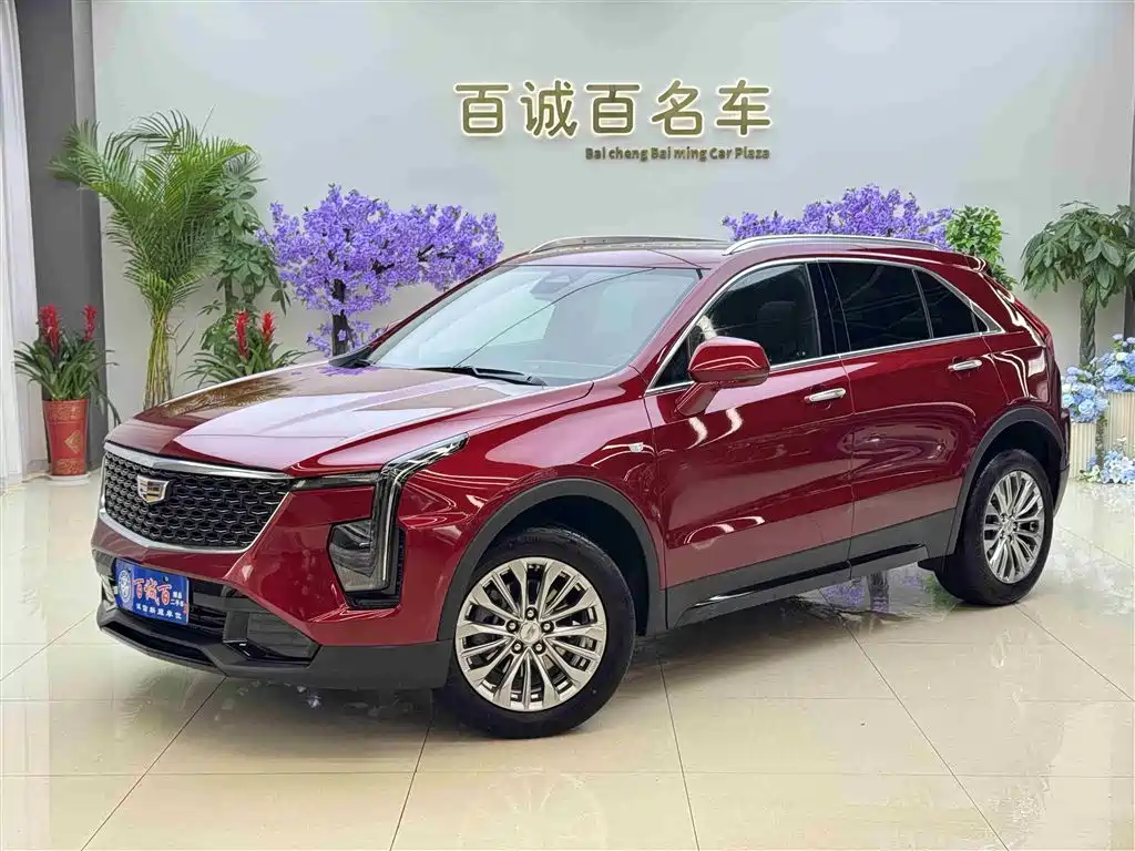 Cadillac XT4 2024 28T 2WD Luxury фото 2