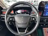 Фото 14 - Lincoln Aviator