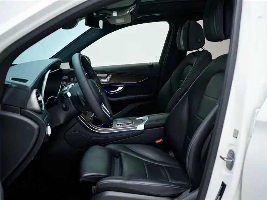 Mercedes-Benz GLC 2020 GLC 300 L 4MATIC Dynamic фото 5