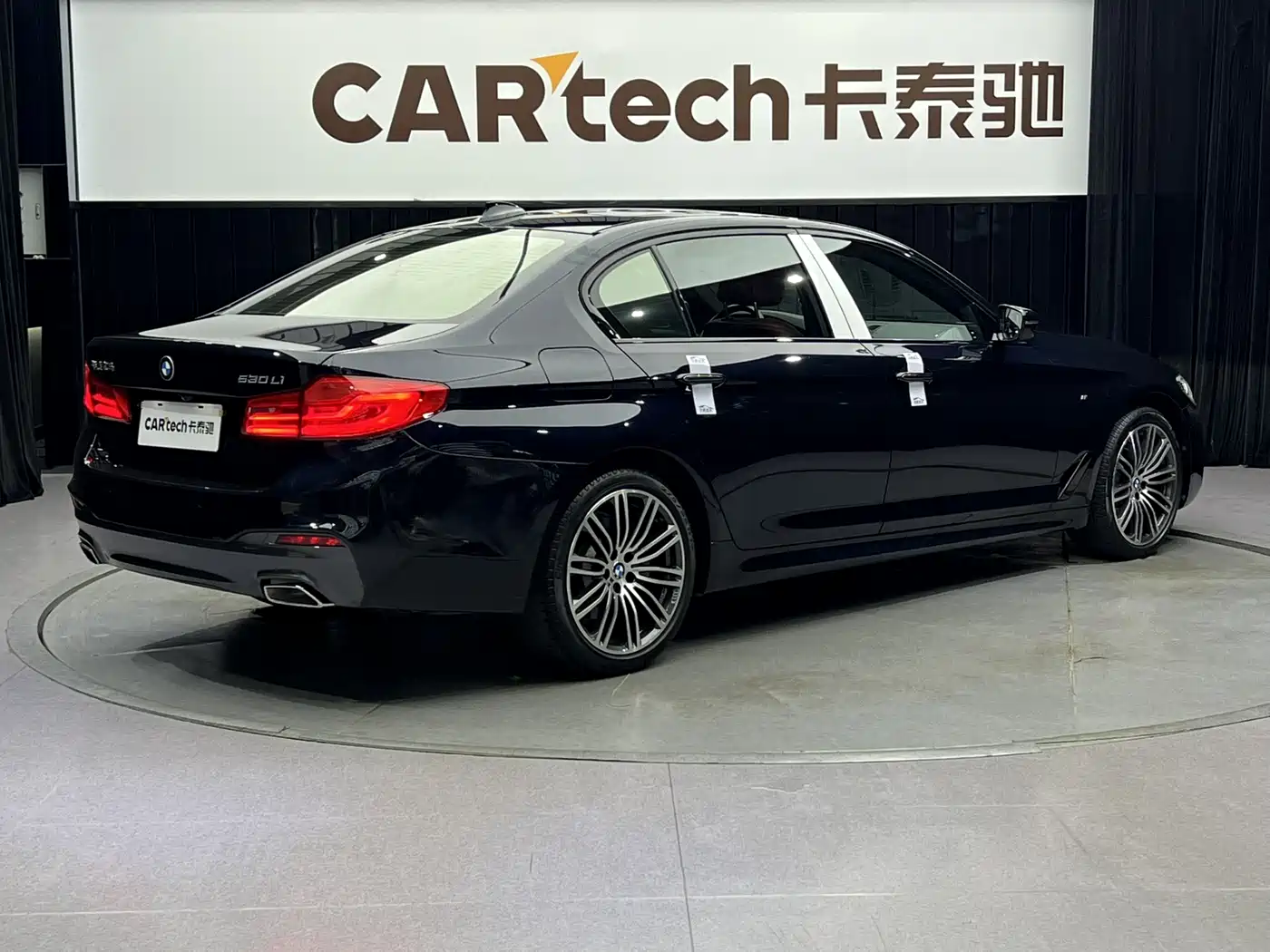 BMW 5 Series 2018 Facelift 530Li Leading M Sport Package фото 5
