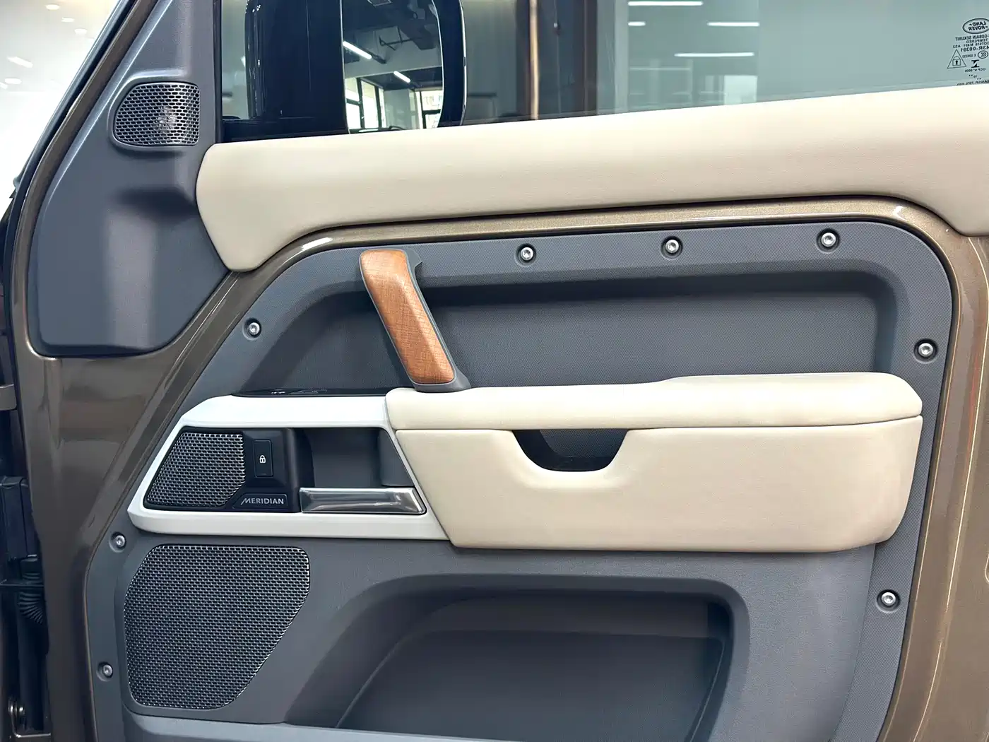 Land Rover Defender 2020 2020 Model 110 P400 HSE