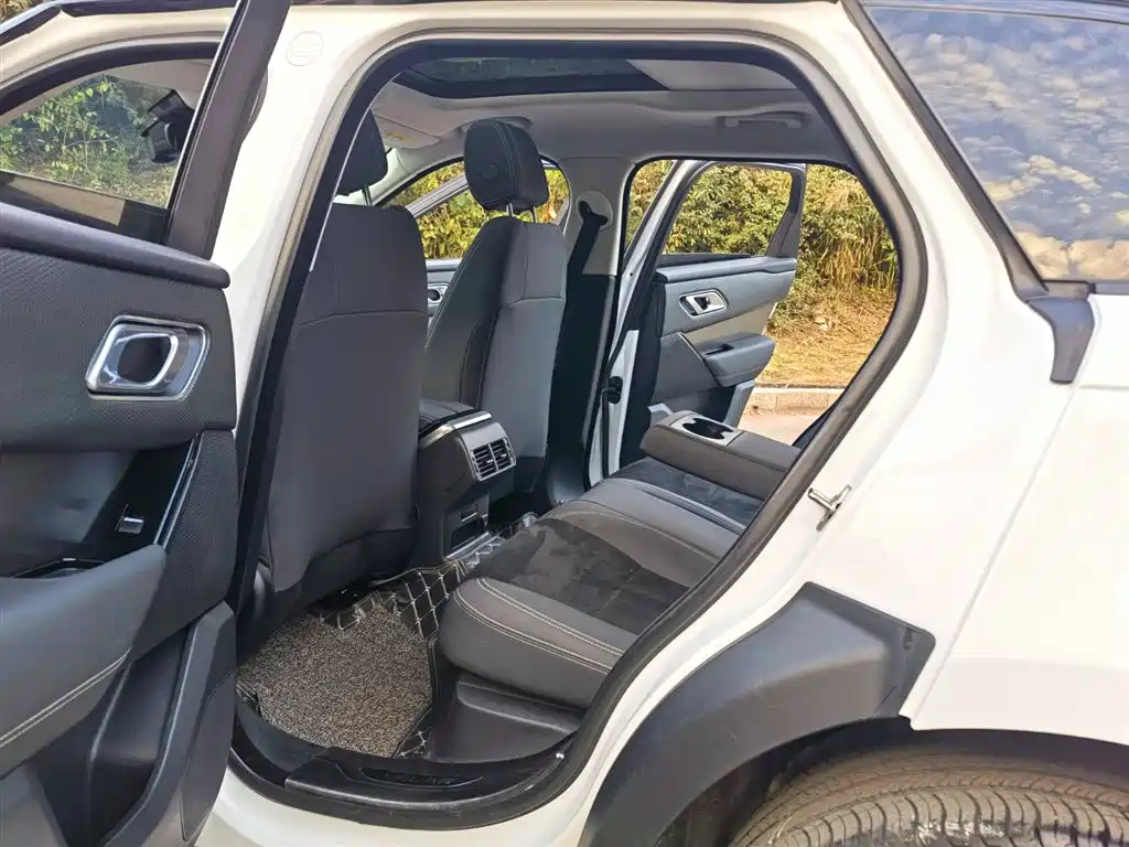 Land Rover Range Rover Velar 2019 250PS фото 10