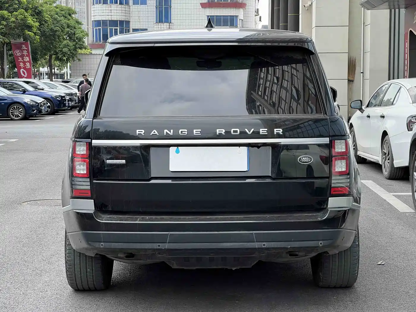 Land Rover Range Rover фото 8