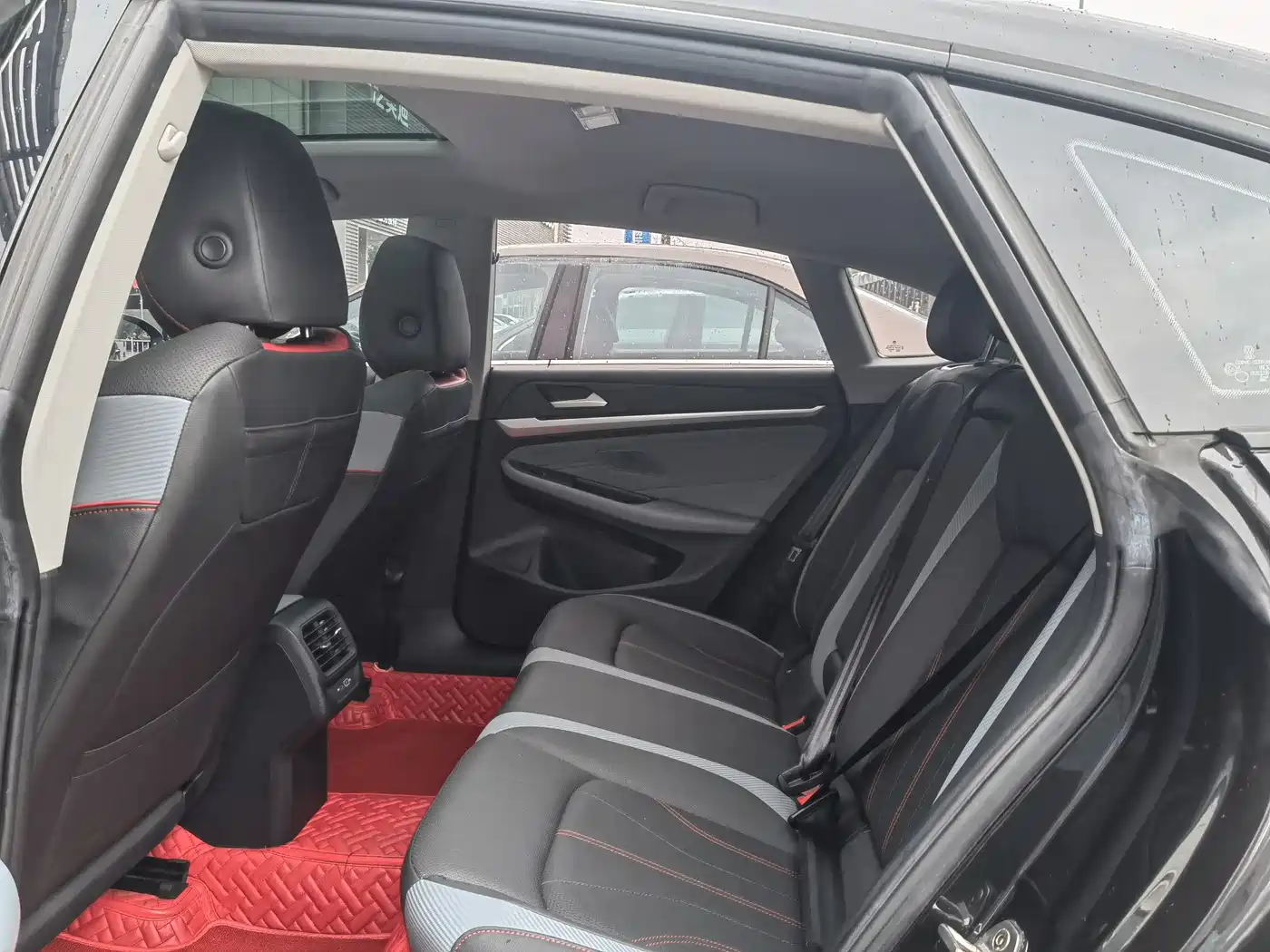 Volkswagen Lamando 2023 Lamando L 280TSI DSG Glamour Edition фото 10