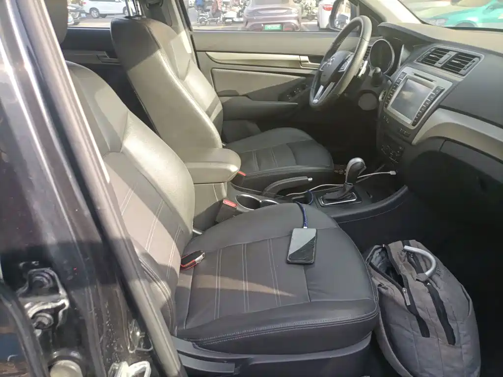BAIC Senova X65 2016 2015 2.0T Automatic Elite