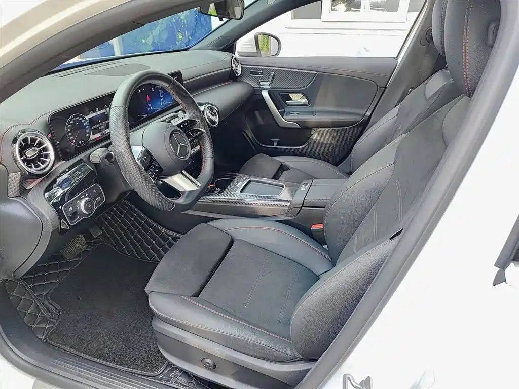 Mercedes-Benz A-Class 2024 2024 Facelift A 200 L Fashion
