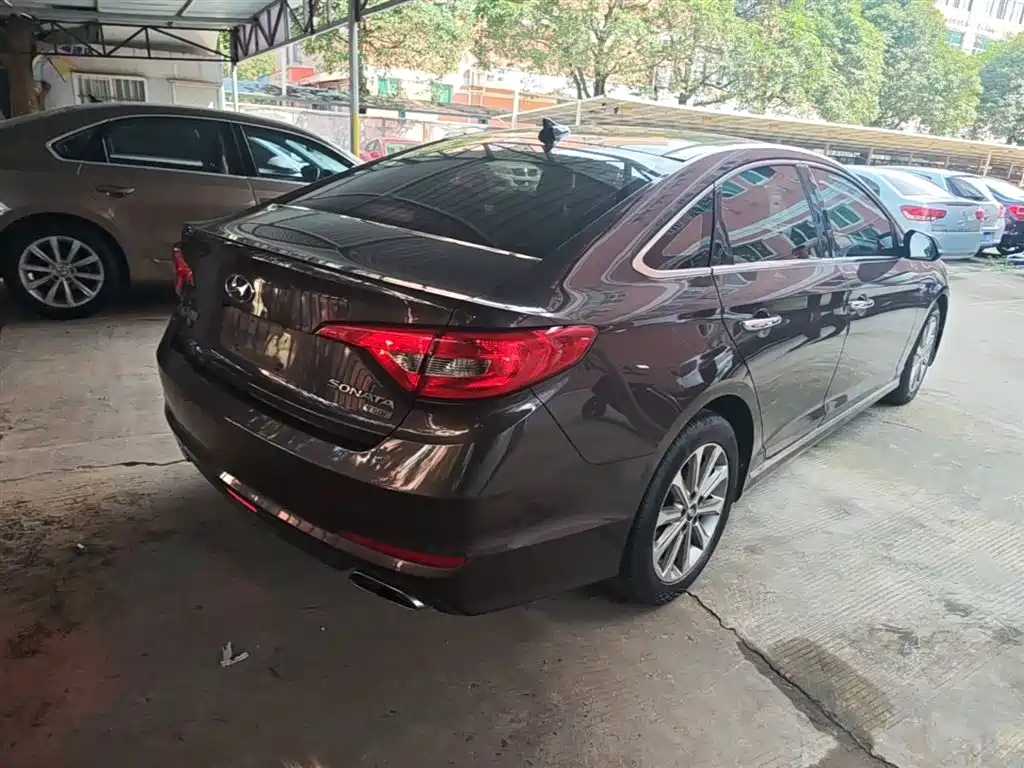 Hyundai Sonata 2017 1.6T GLS Smart фото 7