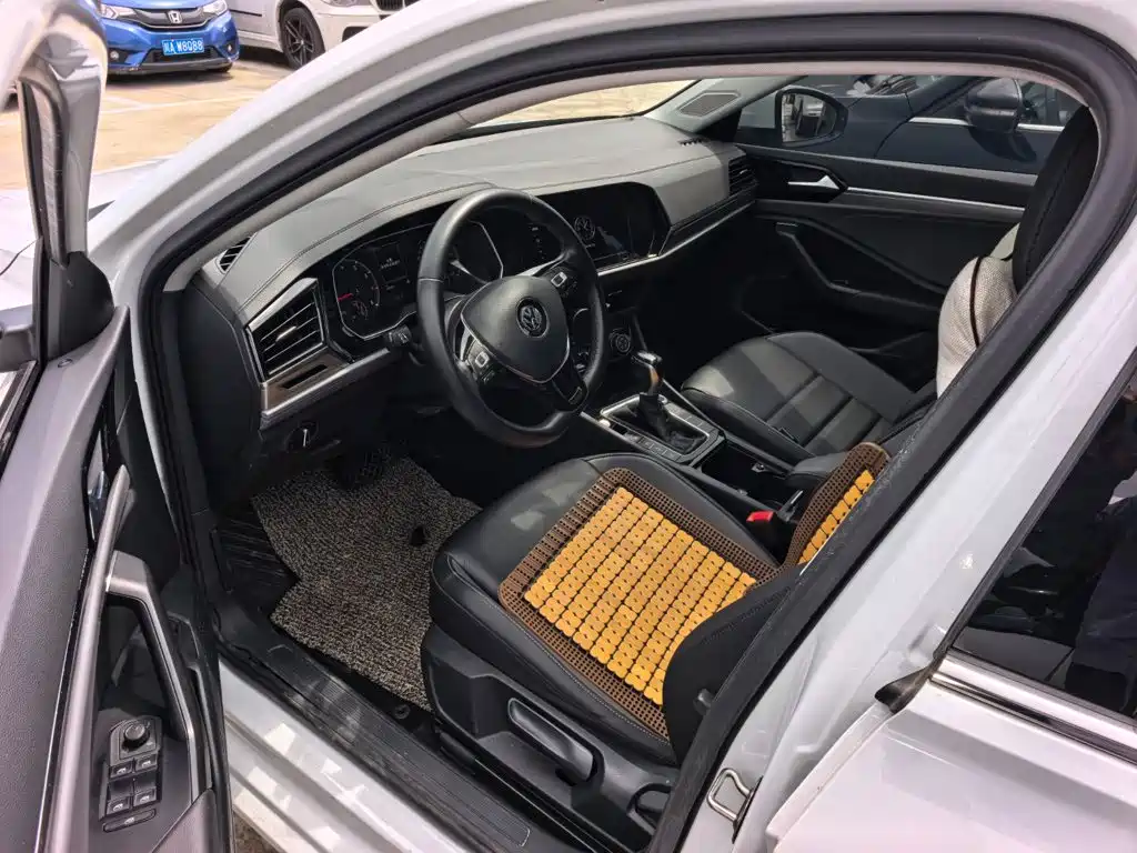 Volkswagen Sagitar, миниатюра 8