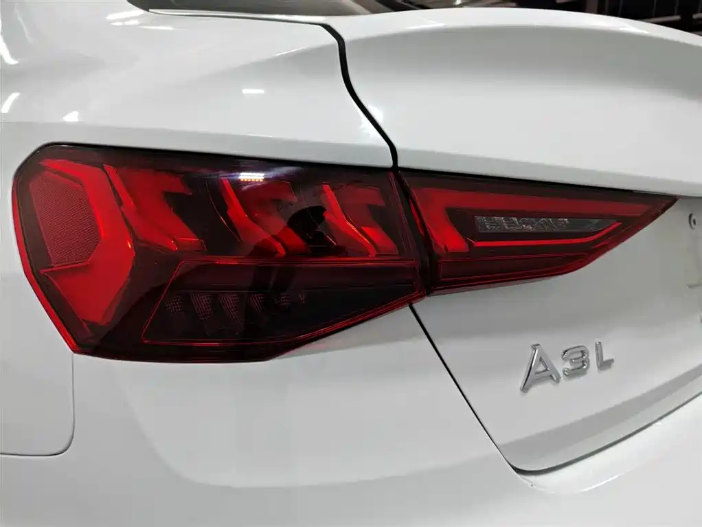 Audi A3 2024 Model A3L Limousine 35 TFSI Fashion Sport фото 14