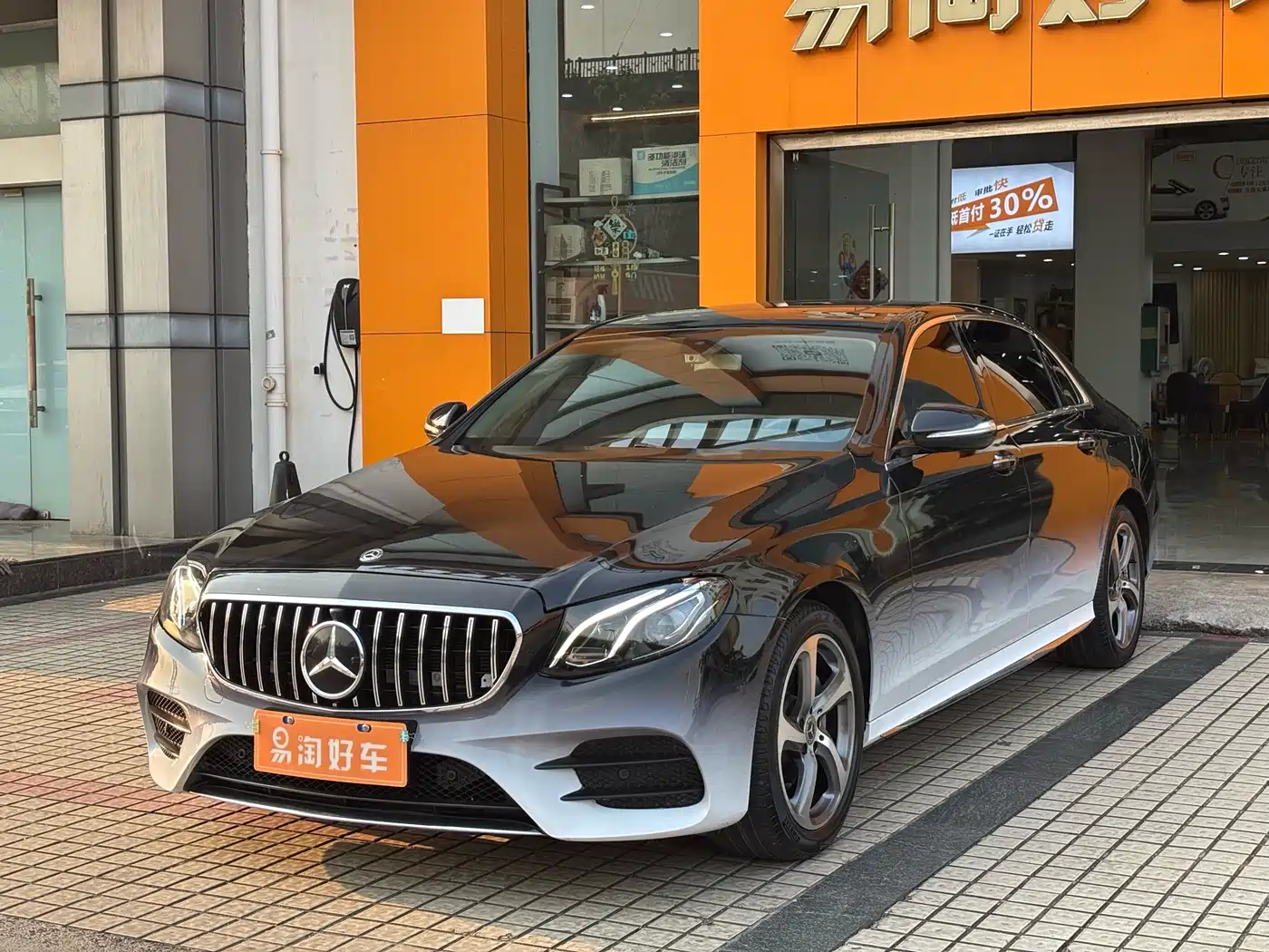 Mercedes-Benz E-Class 2019 E 200 L Sport 4MATIC фото 4