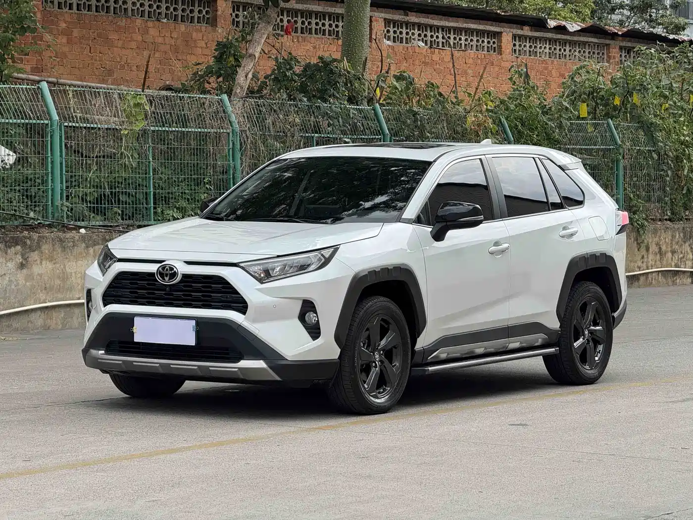 TOYOTA RAV4 RONGFANG