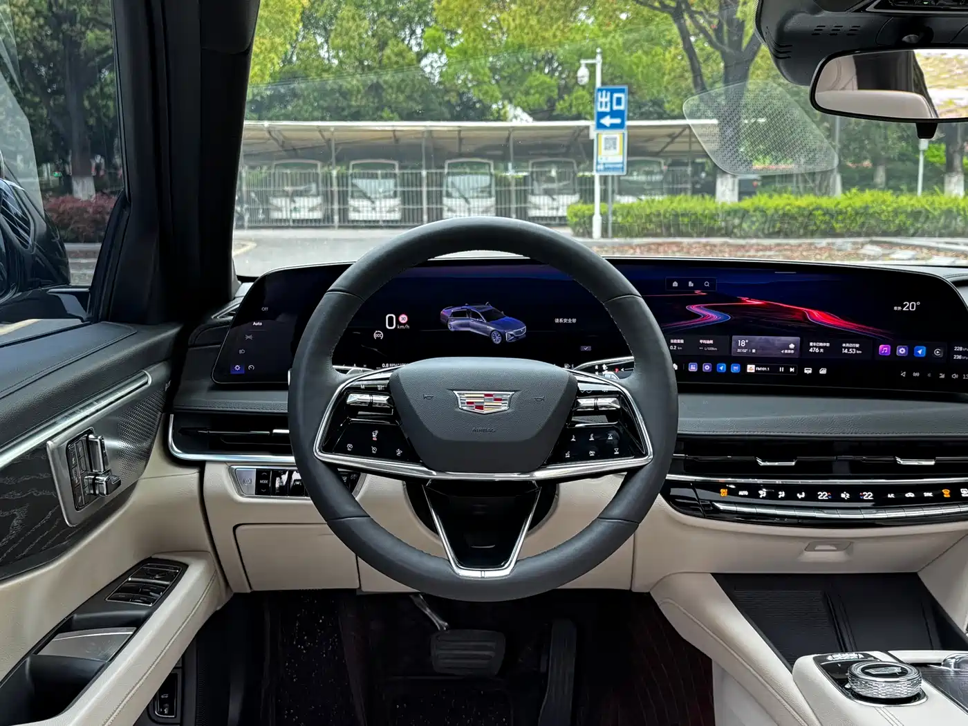 CADILLAC CT6