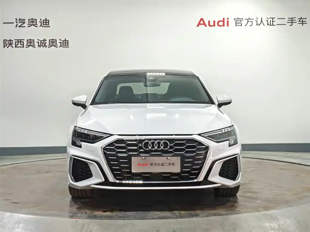 Audi A3 2024 Model A3L Limousine 35 TFSI Fashion Sport фото 2