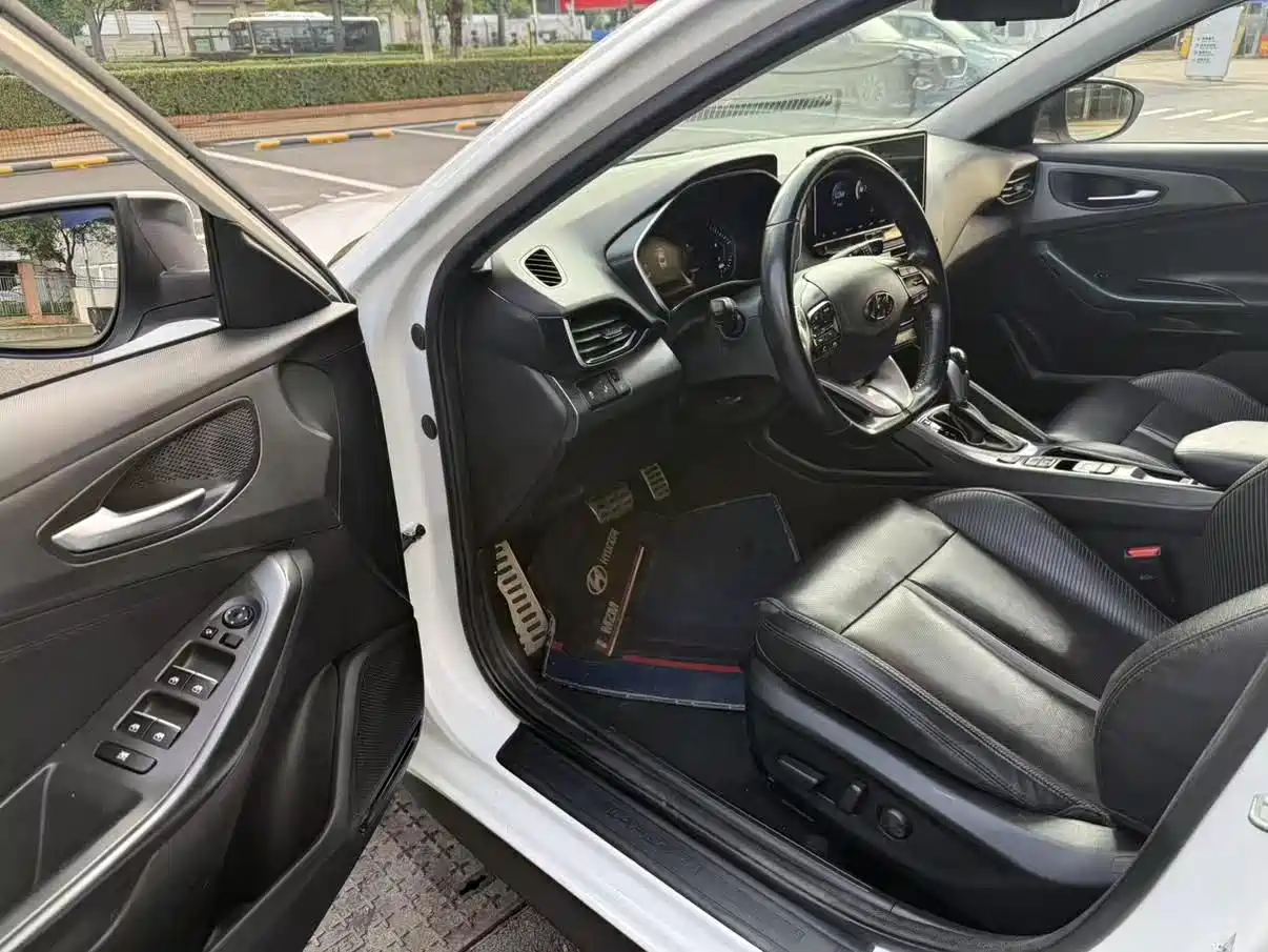 Hyundai Fista 2019 280TGDi Smart Speed Edition China VI фото 7