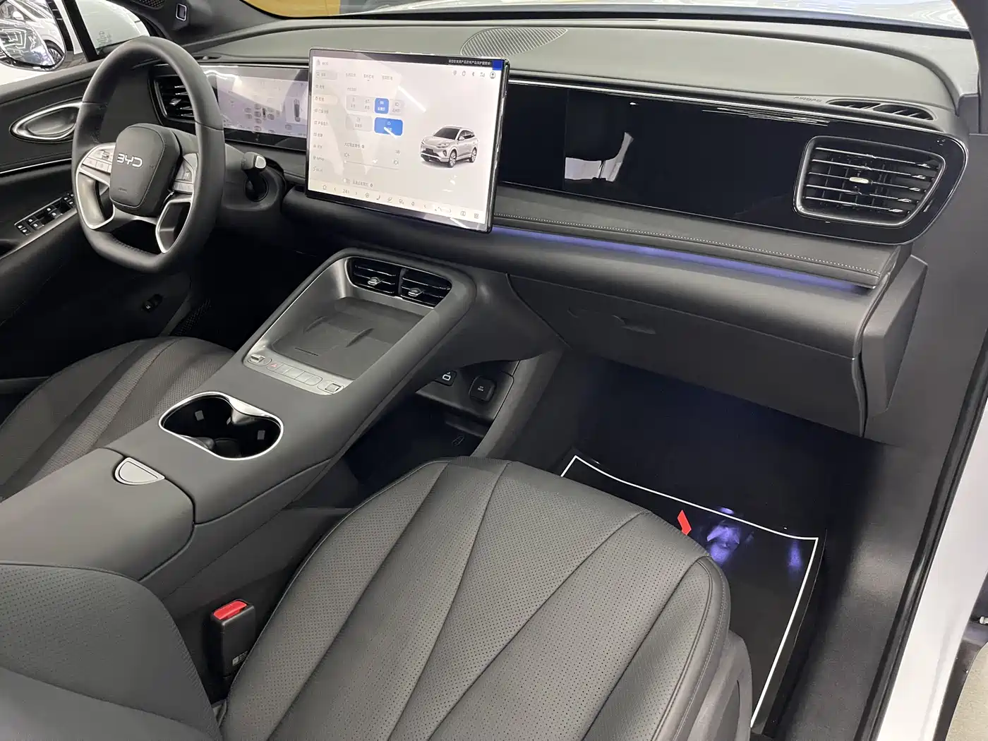 BYD Sealion 06 New Energy 2025 DM-i 170 Pilot Pro Edition фото 9