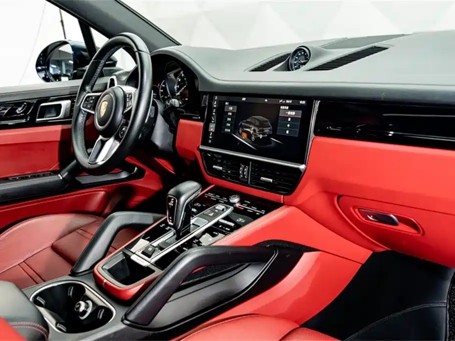 PORSCHE CAYENNE NEW ENERGY