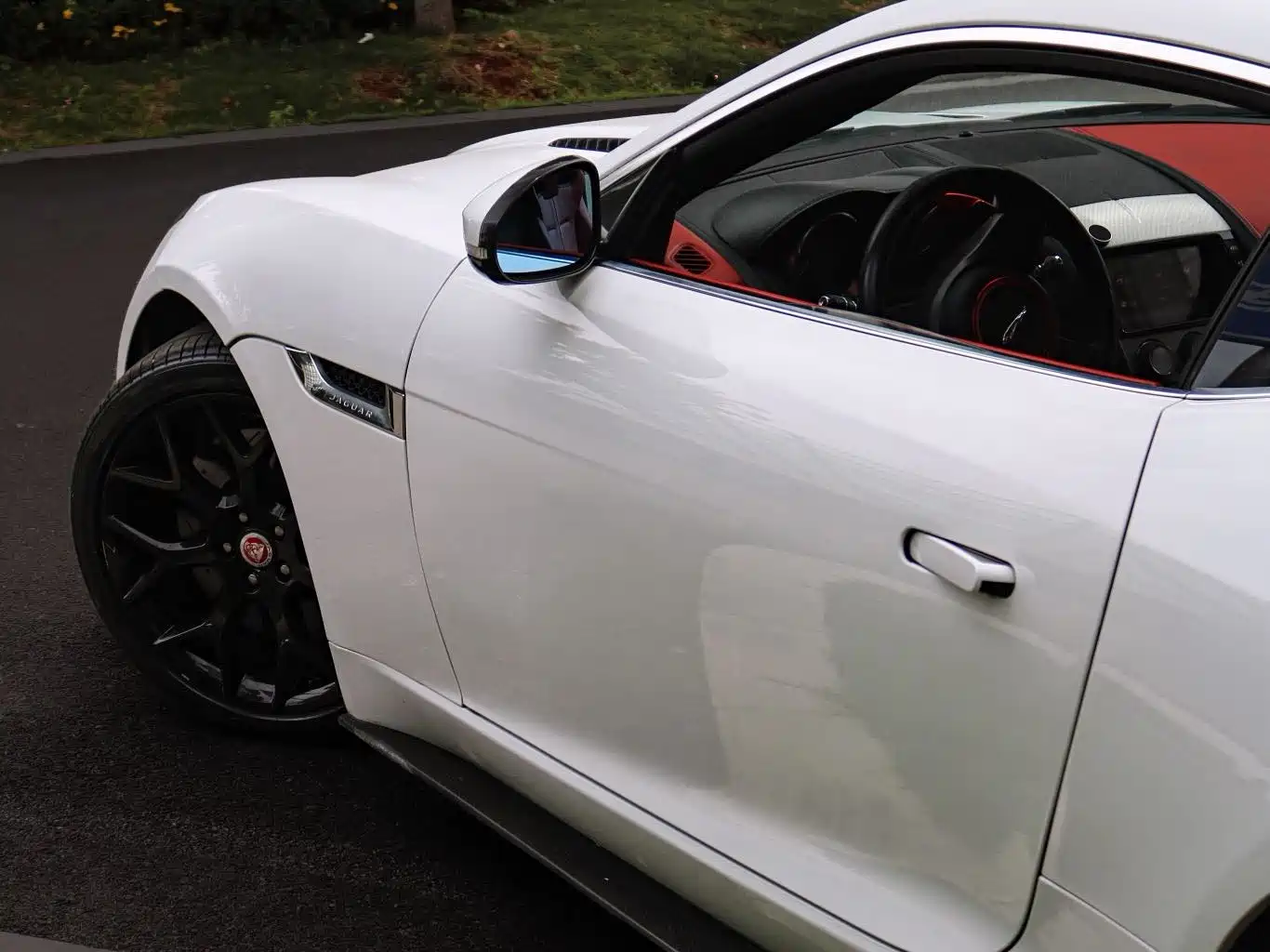 Фото 8 - Jaguar F-TYPE