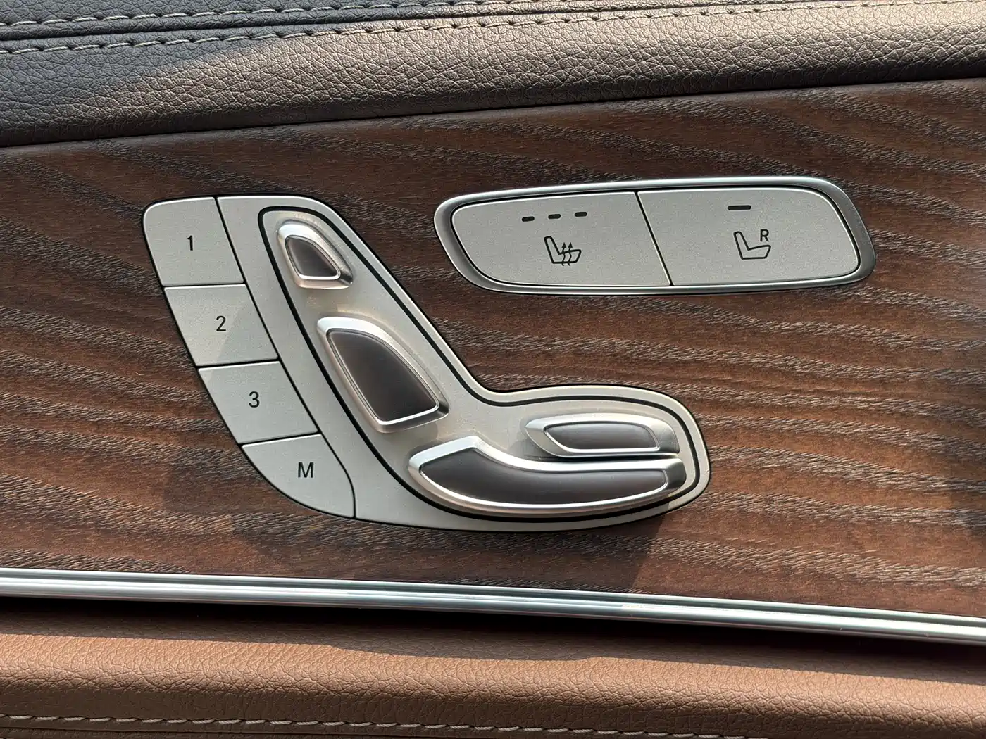 Mercedes-Benz E-Class 2021 Facelift E 300 L Sport Fashion фото 14