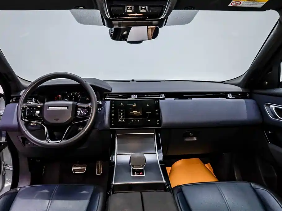 Land Rover Range Rover Velar 2024 Dynamic SE фото 22