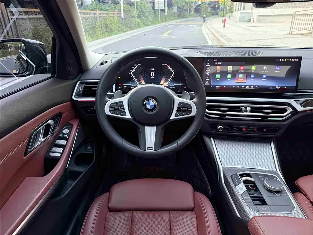BMW 3 Series 2024 325Li M Sport Shadowline Package фото 13