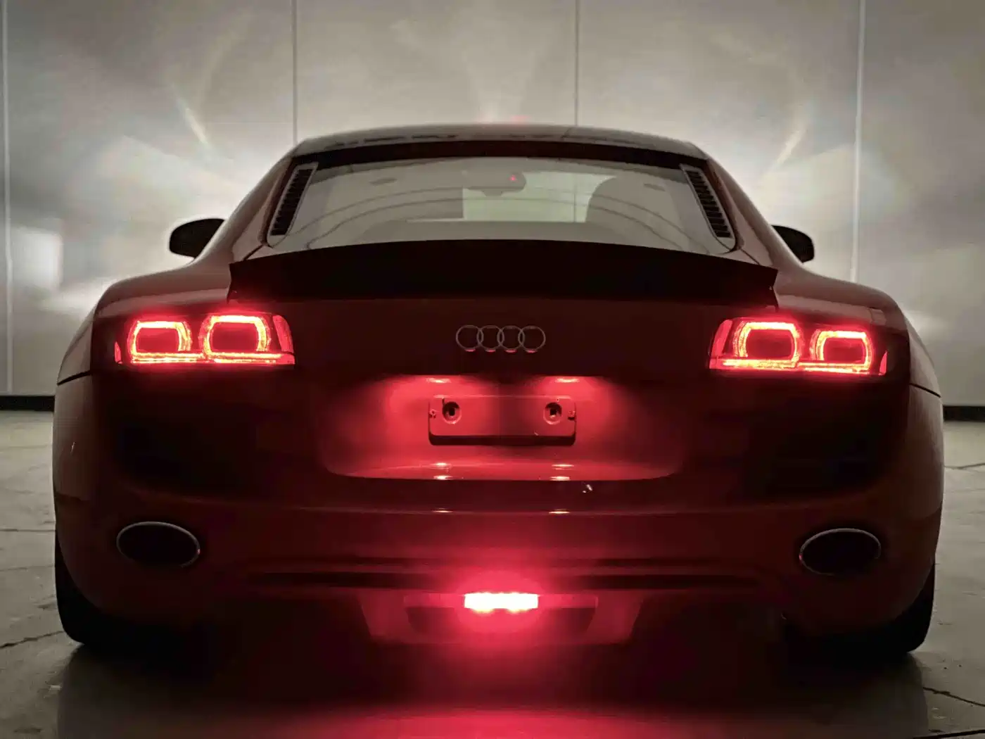 Audi R8 2010 2010 5.2 FSI quattro