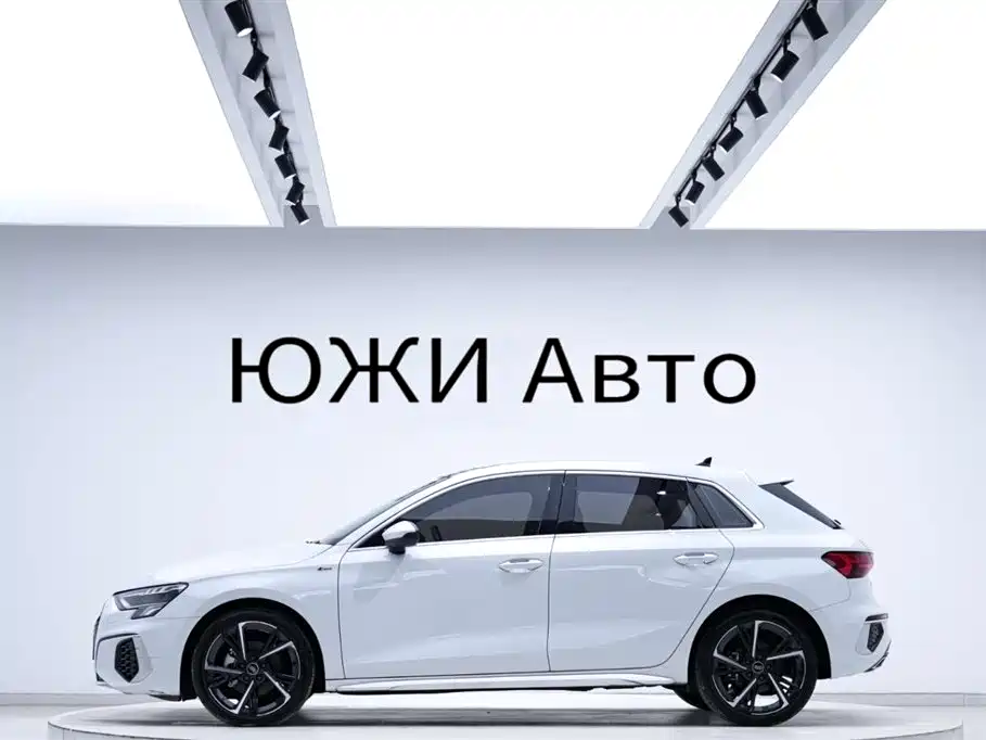 Audi A3 2023 Sportback 35 TFSI Fashion Sport фото 5