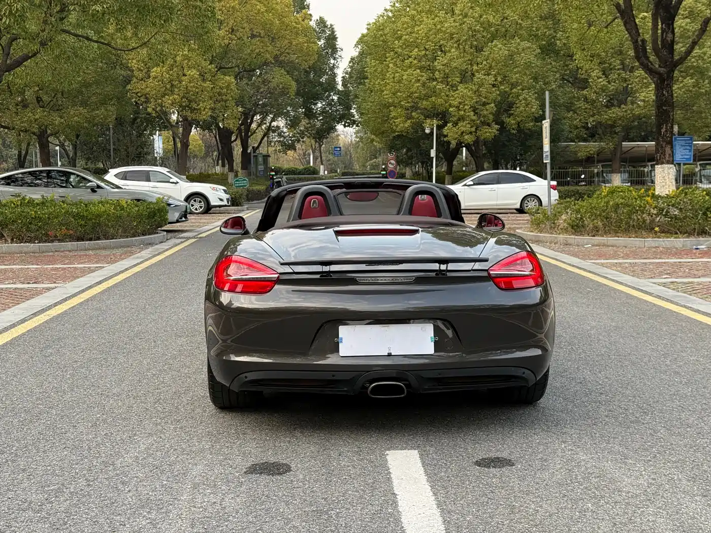 Porsche Boxster 2013 Boxster 2.7L фото 9