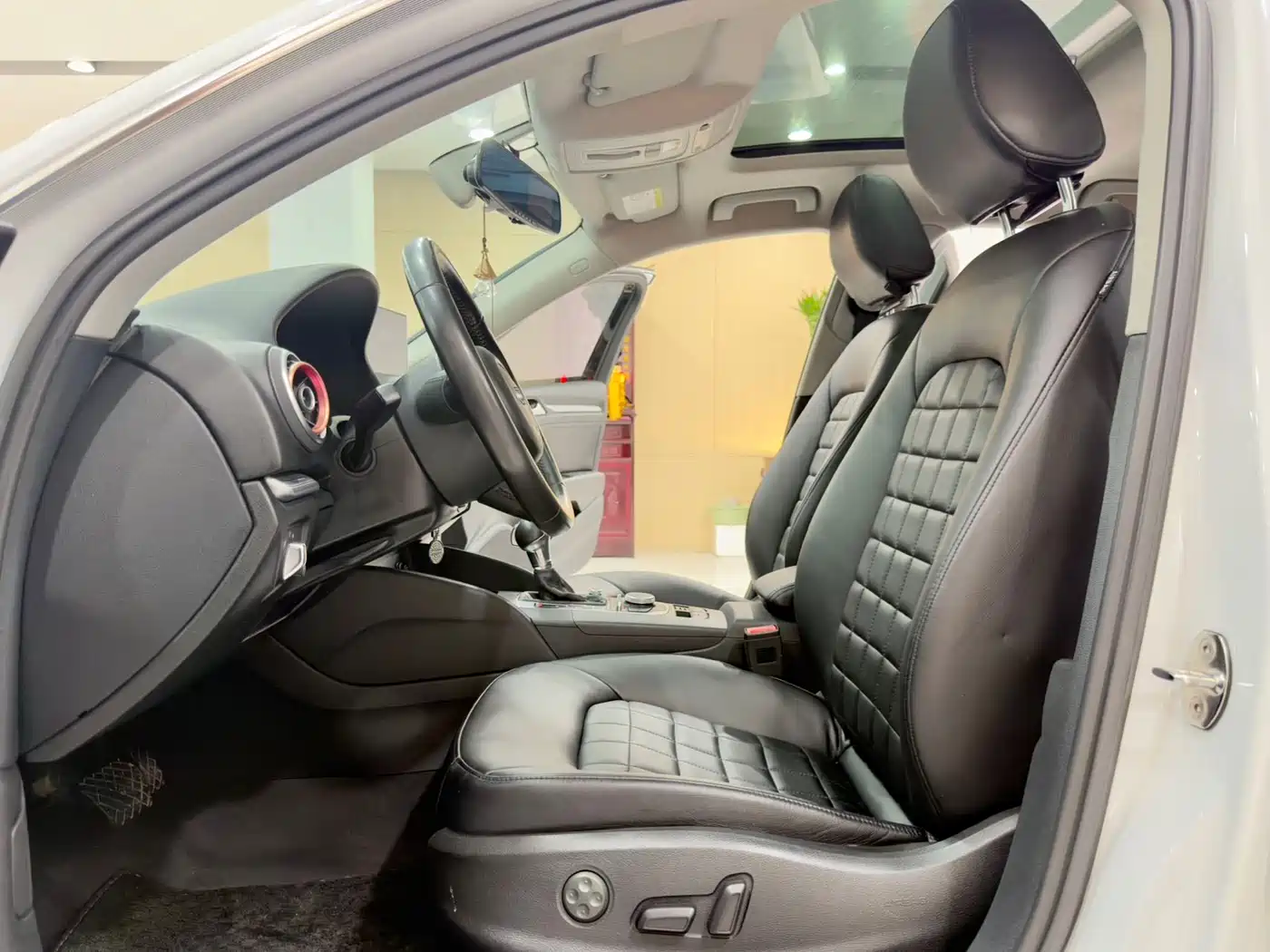 Audi A3 2014 Sportback 35 TFSI Automatic Progressive фото 10