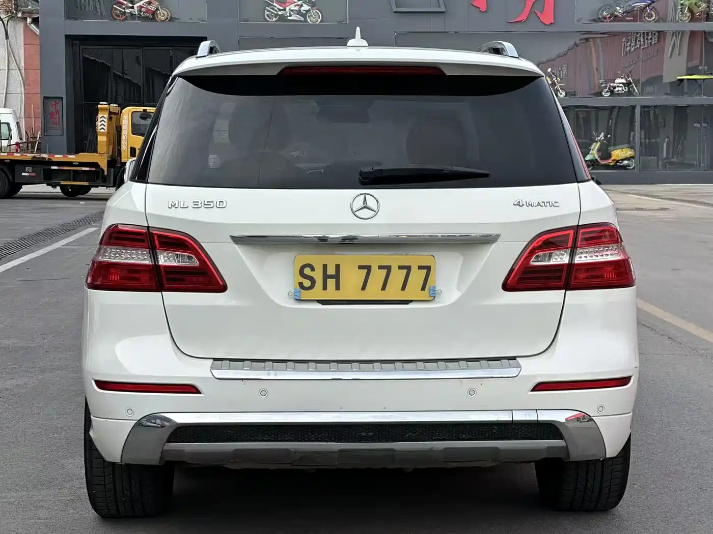 Mercedes-Benz M-Class 2012 Model ML 350 Luxury фото 4