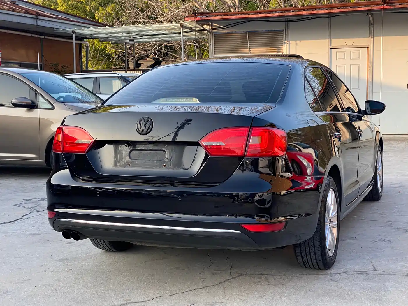 Volkswagen Sagitar 2012 1.4TSI Manual Luxury фото 14