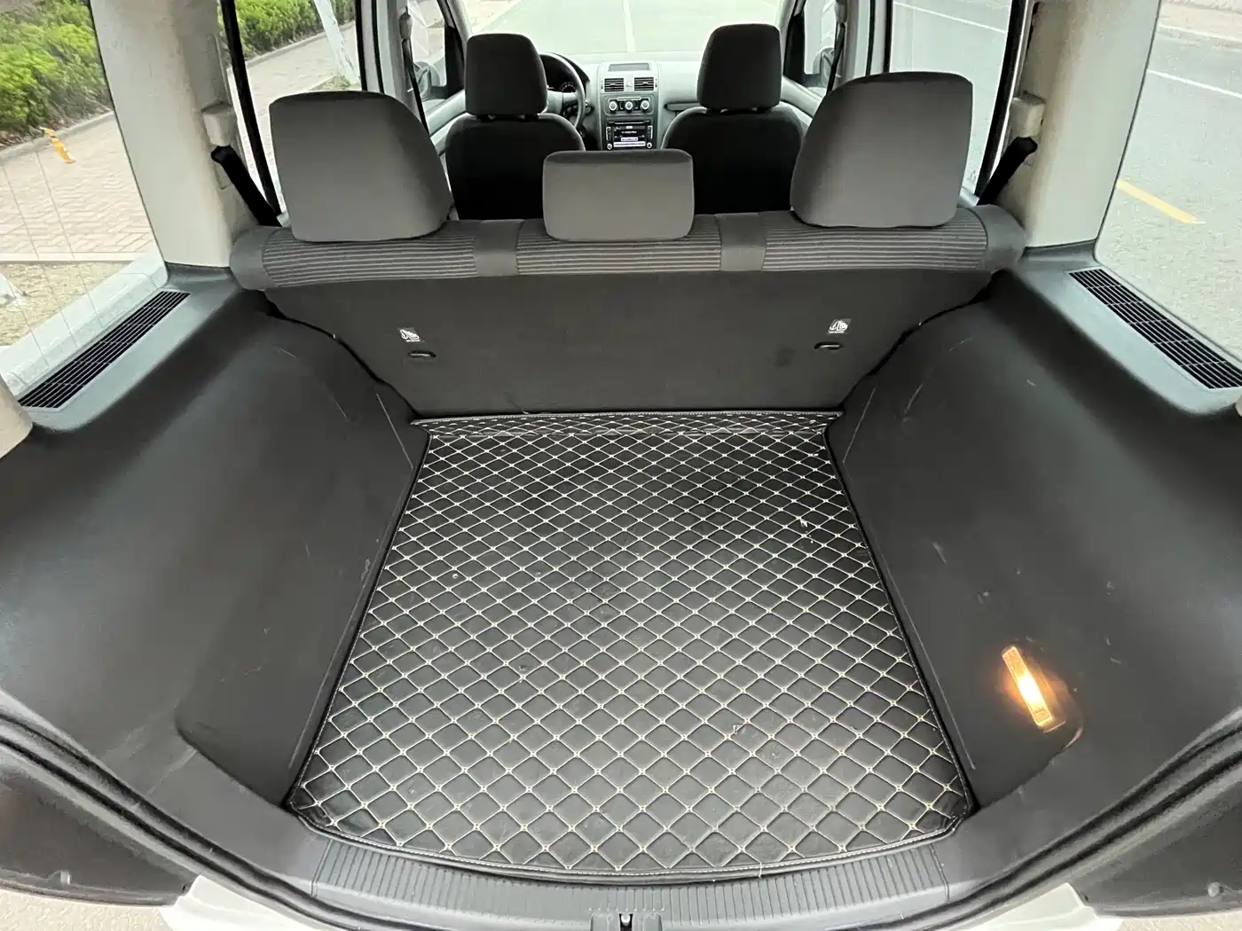 صورة 14 - Volkswagen Touran