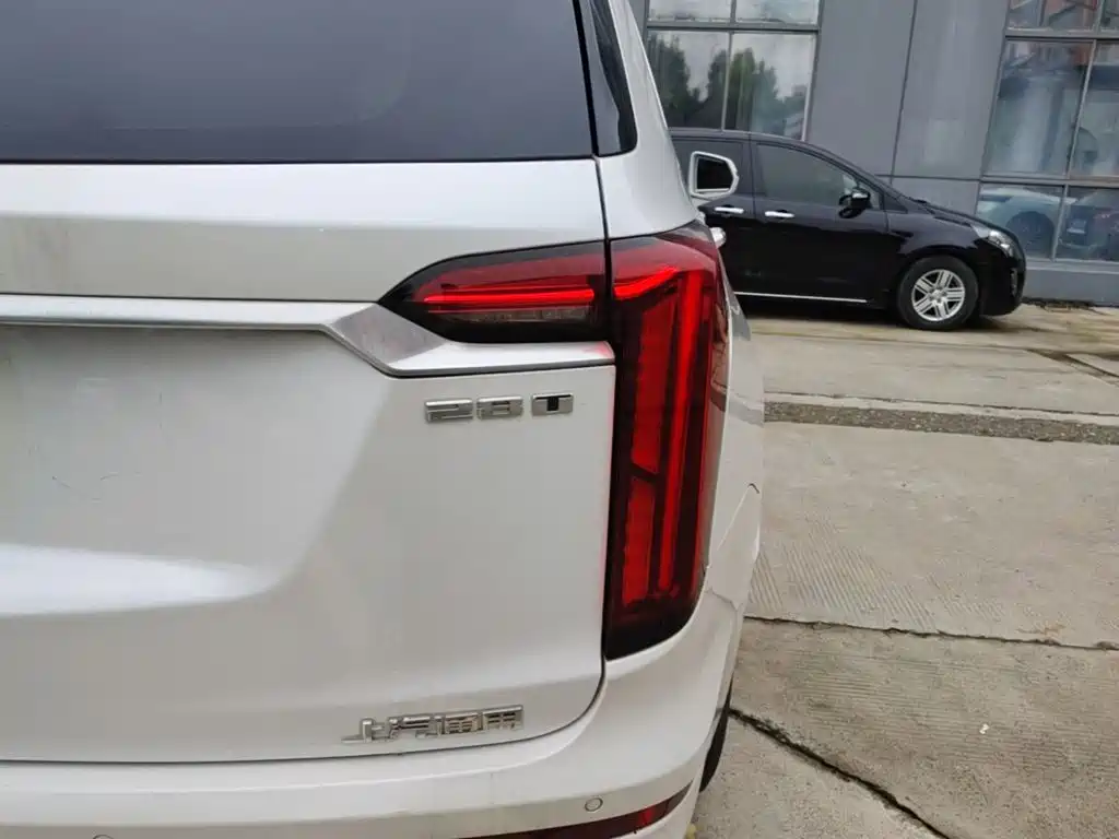 Cadillac XT6 2019 2020 28T 7-Seater Luxury Model