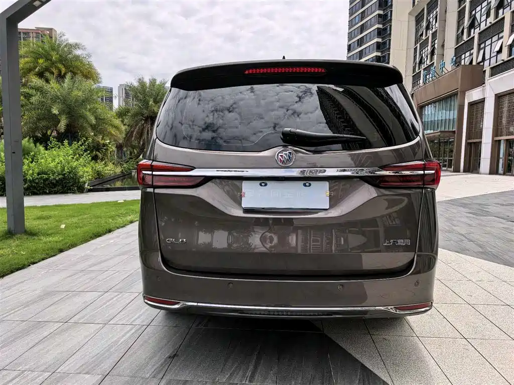BUICK GL8