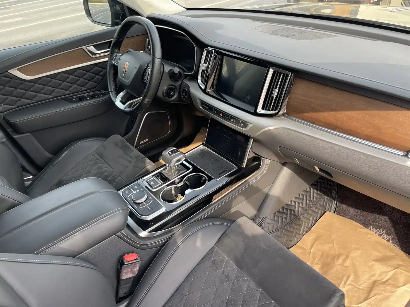 Hongqi HS7 2022 3.0T Automatic 4WD ZhiLian QiXiang Edition 5-seater фото 31
