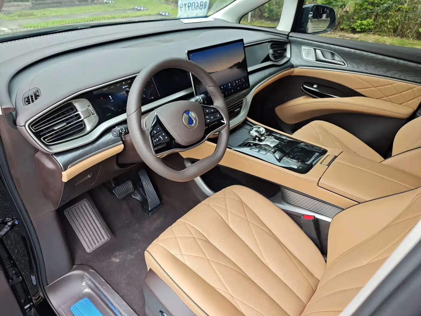 Denza D9 2026 2024 EV 620 Premium