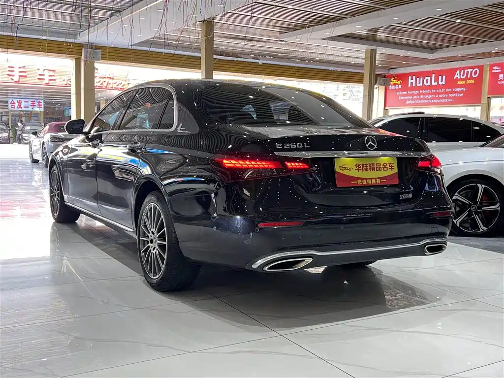 MERCEDES-BENZ E CLASS