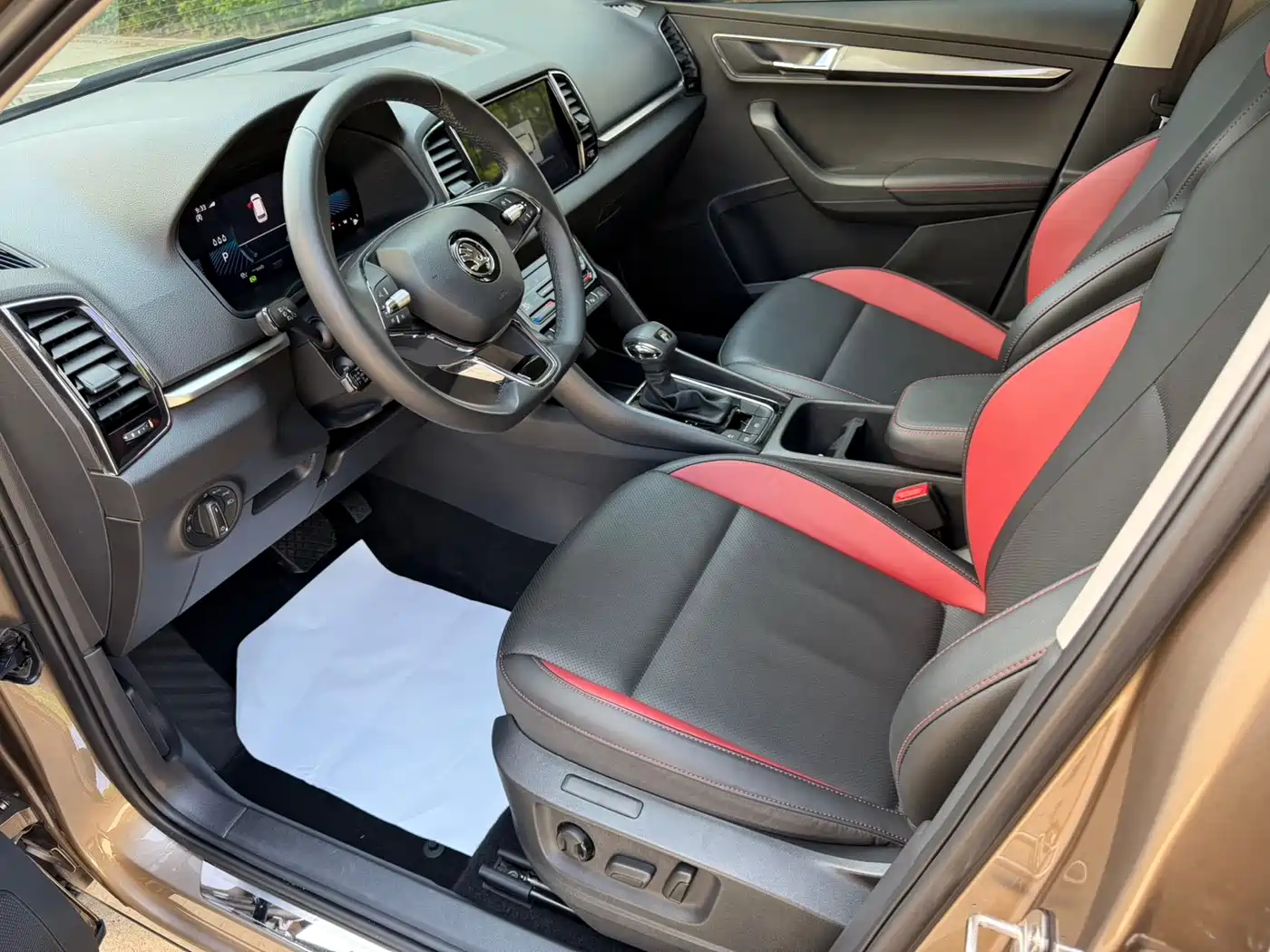 Škoda Karoq 2022 TSI280 Smart Brilliance Edition фото 18