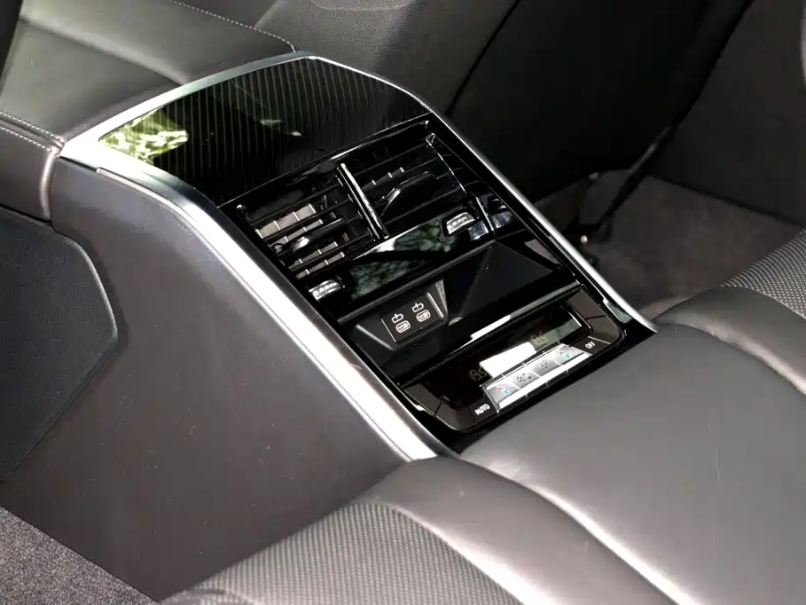 BMW M8 2022 2022 M8 Gran Coupe
