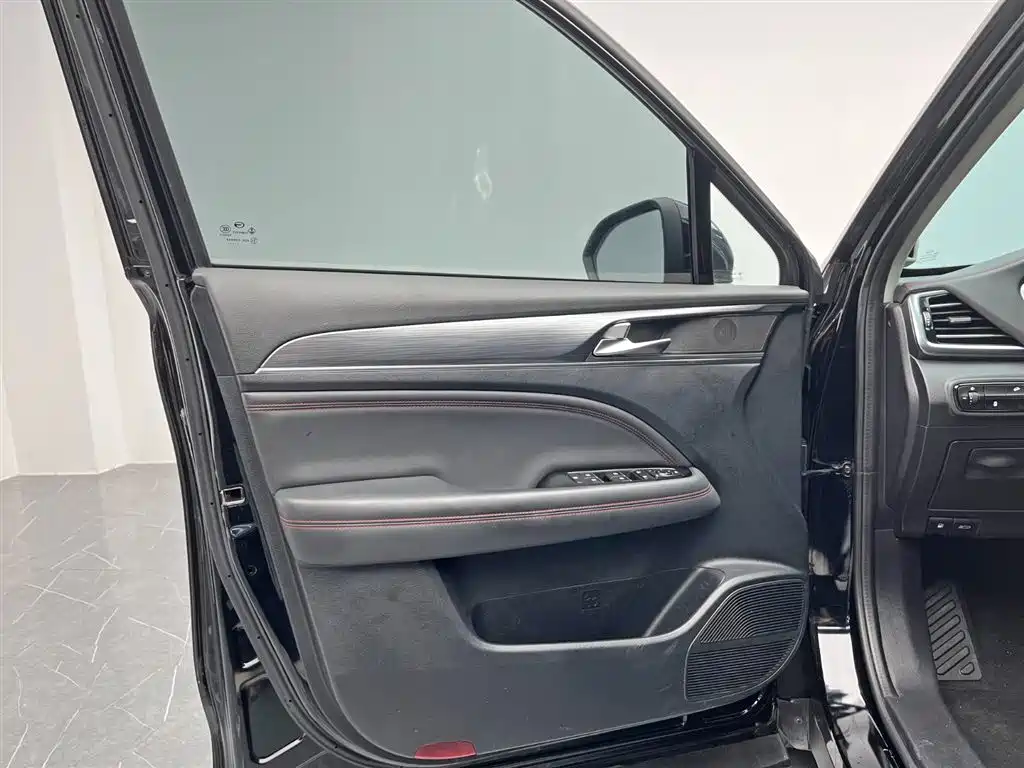 GAC TRUMPCHI GS4 PLUS