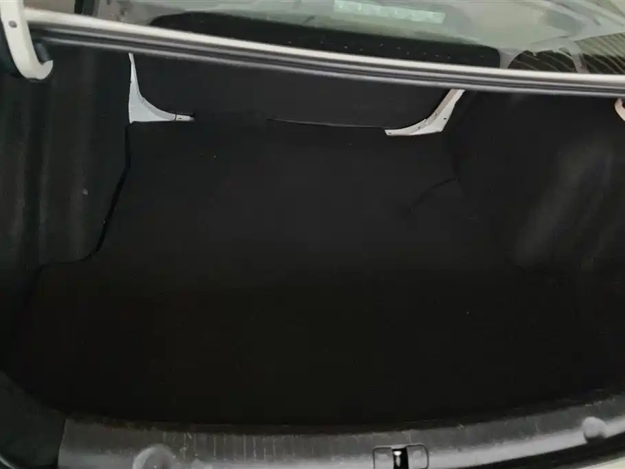 Volkswagen Lavida 2017 1.6L Automatic Trend Edition фото 4