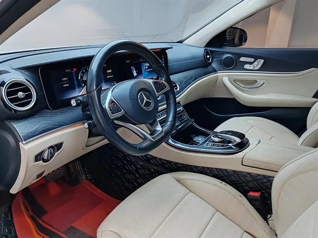 Mercedes-Benz E-Class 2017 E 300 L Sport Fashion фото 11