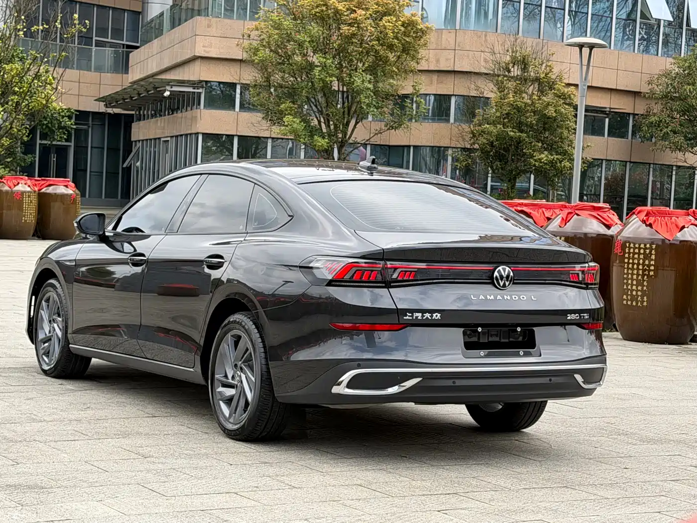 Volkswagen Lamando 2024 Lamando L 280TSI DSG Stylish Edition фото 6
