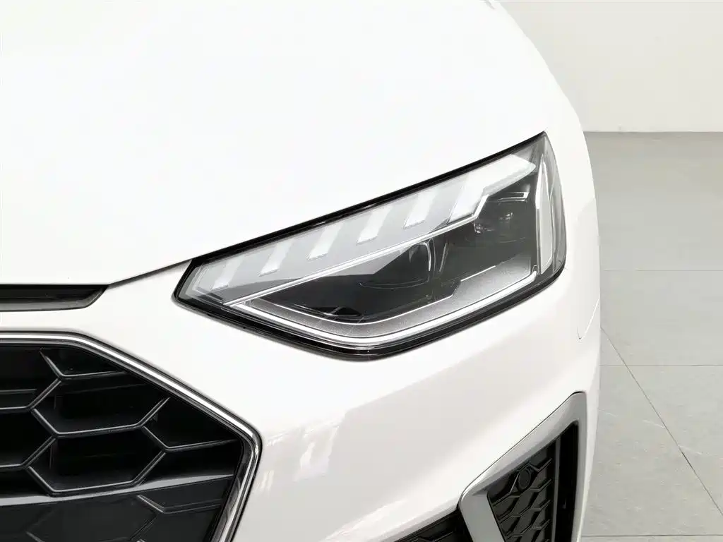 Audi A4L 2024 40 TFSI Fashion Dynamic фото 7