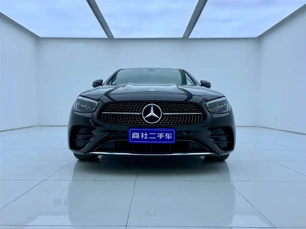 Mercedes-Benz E-Class 2023 E 300 L Sport Fashion фото 3