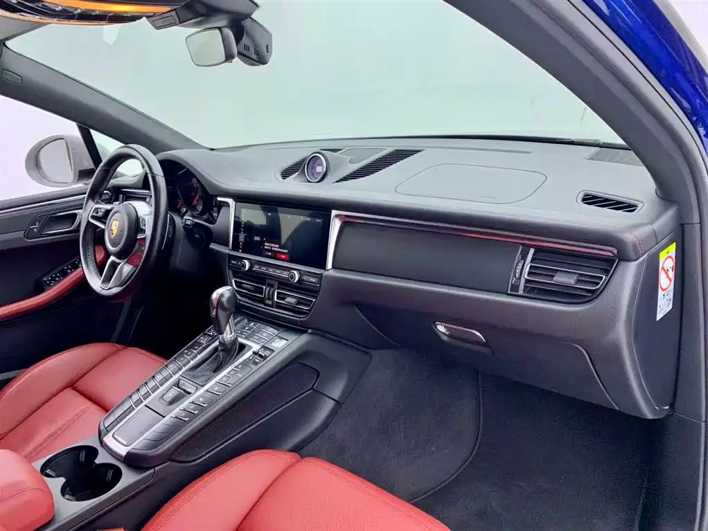 Porsche Macan 2020 Macan 2.0T фото 19
