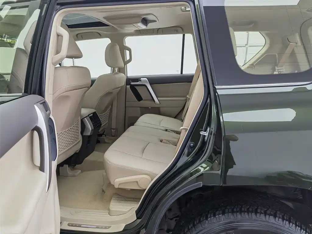 Toyota Prado 2018 3.5L Auto VX NAVI фото 15