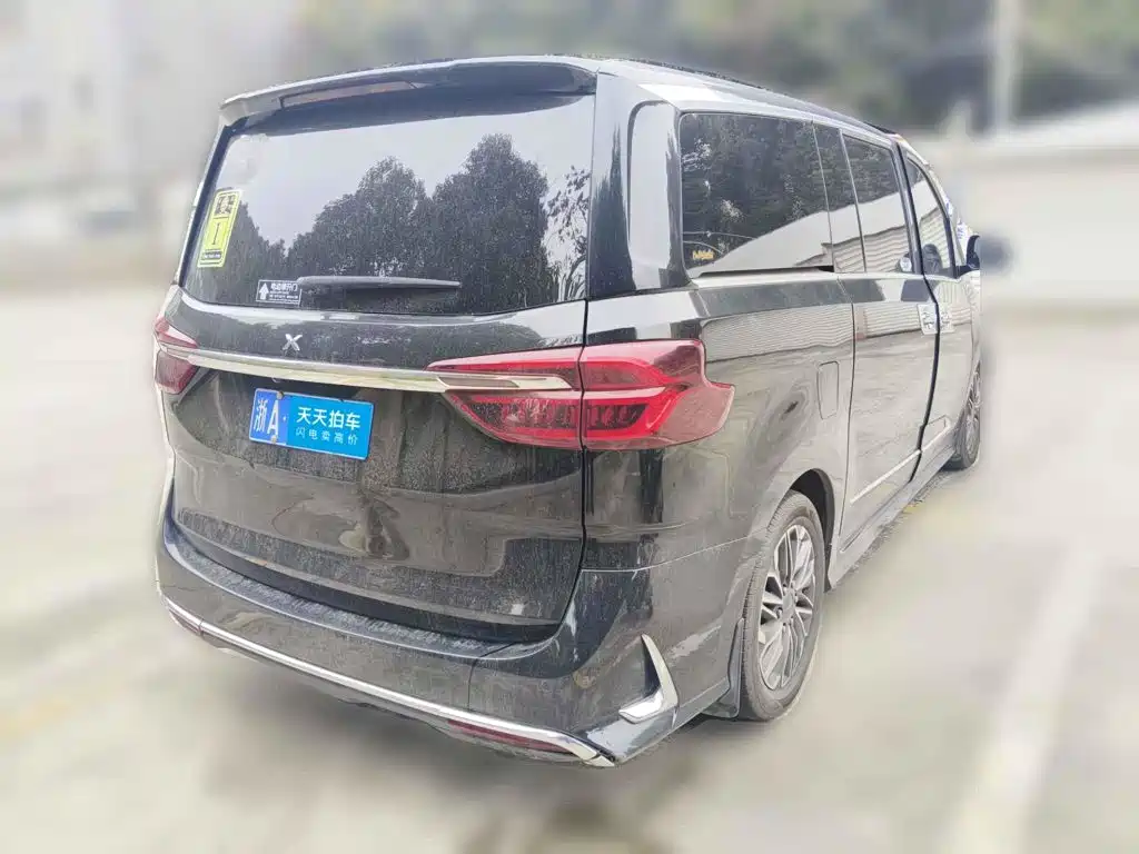 SAIC Maxus Maxus G20 2021 2021 PLUS 2.0T Gasoline Automatic Flagship