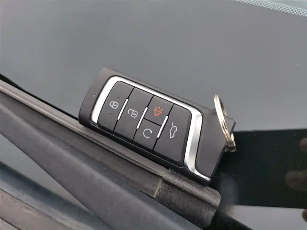 GAC Trumpchi Trumpchi GS4 2021 270T Auto Luxury Smart Connect фото 9