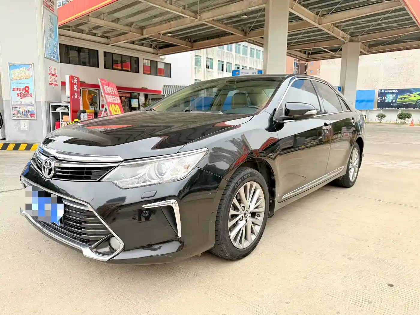 Toyota Camry 2016 2.5G 10th Anniversary Luxury Navigation Edition